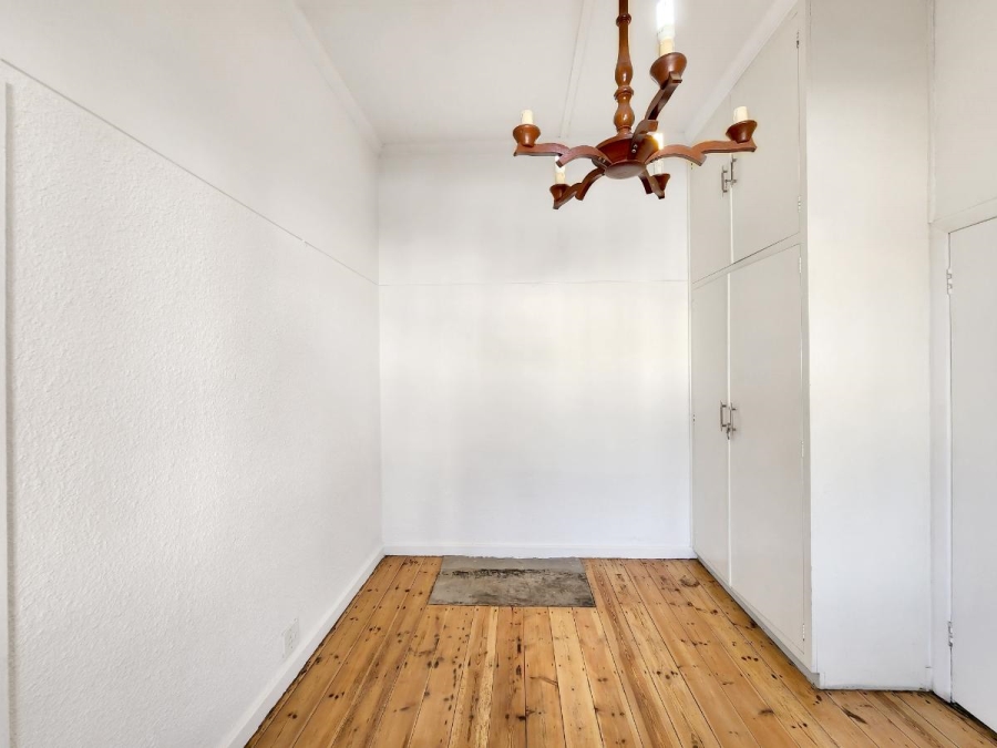 To Let 4 Bedroom Property for Rent in Sea Point Western Cape